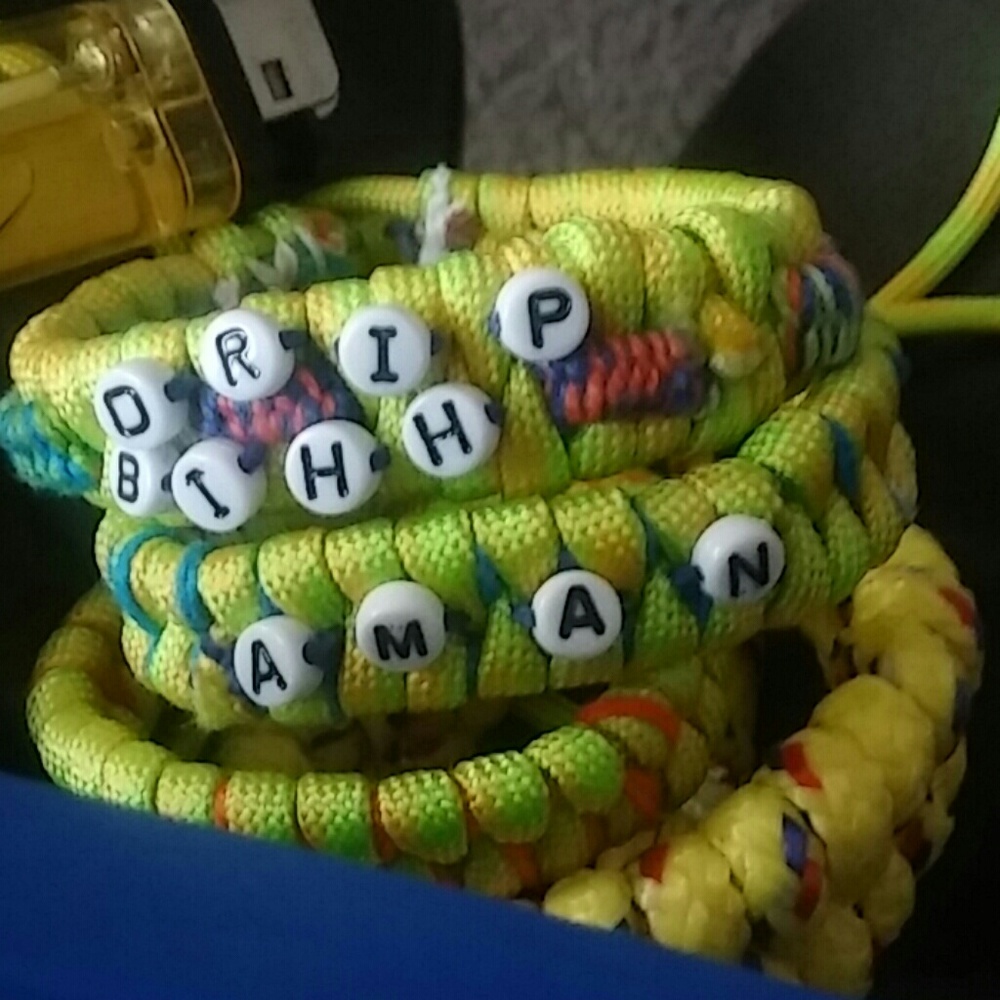 Paracord bracelets. Personalized with name!